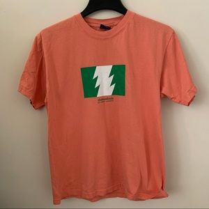 Hundreds x Anwar Carrots Wildfire Salmon Tee. Size Large. Pre-owned. Excellent
